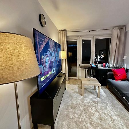 Decor 3 Metro Fast Wifi 1Gbs 80'Tv Hbo Disney Appletv Warszawa Exteriör bild